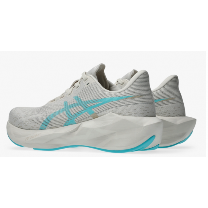 Asics Novablast  6