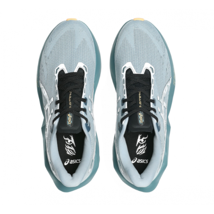 Asics Novablast 6 light show  