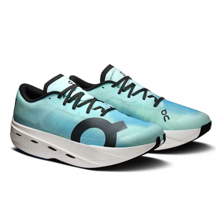 On Cloudboom Volt M